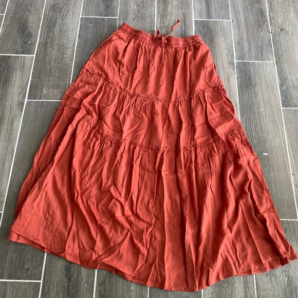 NWT Maxi Skirt with Pockets(Caramel ) - Picture 5 of 7